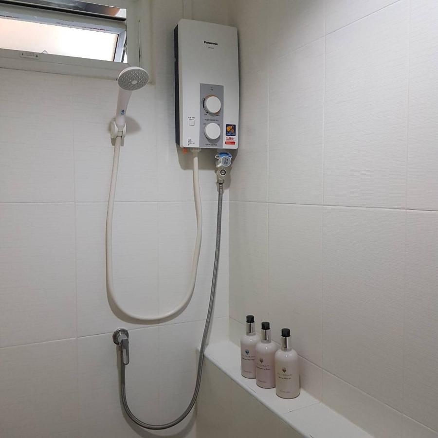 Ada Apartment - อาดา อพาร์ทเมนท์ Bangkok Dış mekan fotoğraf